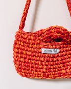 Handgemaakte oranje tas van gerecycled garen – Amara Midi Shoulder Bag – Femme Flair